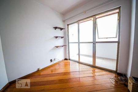Sala de apartamento para alugar com 2 quartos, 87m² em Icaraí, Niterói