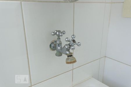 Apartamento à venda com 79m², 3 quartos e 2 vagas Apartamento à venda com 79m², 3 quartos e 2 vagasDetalhe da área de serviço