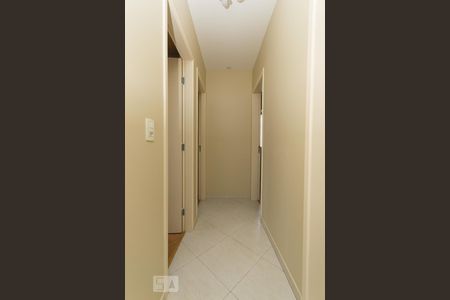 Apartamento à venda com 79m², 3 quartos e 2 vagas Apartamento à venda com 79m², 3 quartos e 2 vagasCorredor