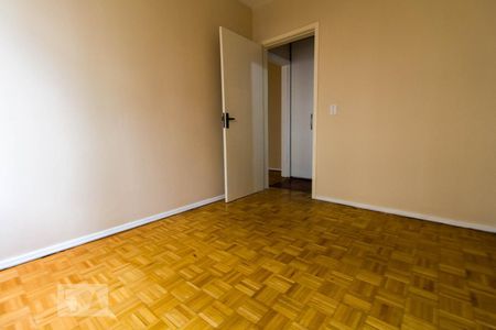 Quarto de apartamento à venda com 1 quarto, 44m² em Rio Branco, Porto Alegre