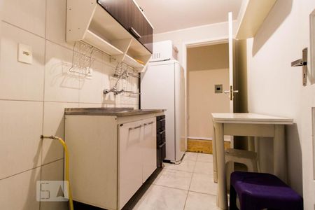 Cozinha de apartamento à venda com 1 quarto, 44m² em Rio Branco, Porto Alegre