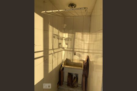 Apartamento à venda com 72m², 2 quartos e 1 vagaÁrea de Serviço