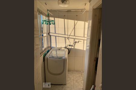 Apartamento à venda com 72m², 2 quartos e 1 vagaÁrea de Serviço