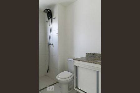 Banheiro de kitnet/studio à venda com 1 quarto, 42m² em Santa Cecília, São Paulo