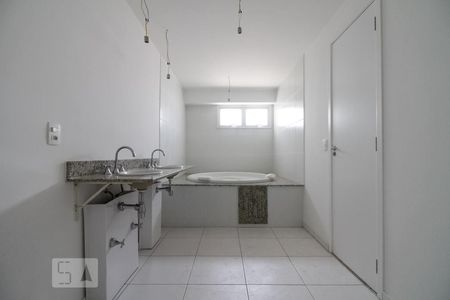 Apartamento à venda com 187m², 3 quartos e 2 vagasBanheiro Suíte 1