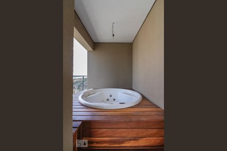 Jacuzi de apartamento à venda com 3 quartos, 187m² em Empresarial 18 do Forte, Barueri