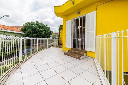 Sacada de casa para alugar com 3 quartos, 120m² em Jardim Textil, São Paulo