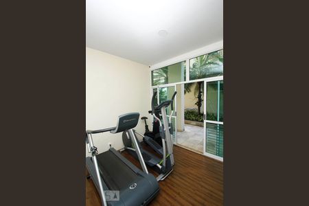 Apartamento para alugar com 79m², 2 quartos e 1 vagaÁrea comum - Academia