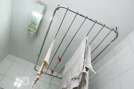 Apartamento para alugar com 79m², 2 quartos e 1 vagaVaral