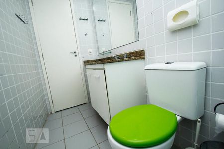 Apartamento para alugar com 79m², 2 quartos e 1 vagaBanheiro do Quarto 2