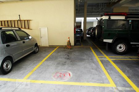 Apartamento para alugar com 79m², 2 quartos e 1 vagaGaragem