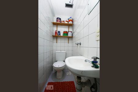 Apartamento para alugar com 79m², 2 quartos e 1 vagaBanheiro de Serviço