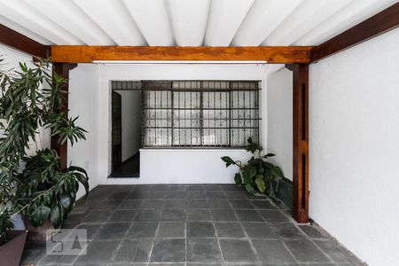 Casa à venda com 110m², 2 quartos e 1 vagaquintal