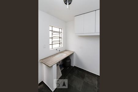 Casa à venda com 110m², 2 quartos e 1 vagaedicula