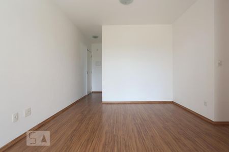 Sala de apartamento para alugar com 3 quartos, 70m² em Jaguaré, São Paulo