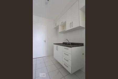 Cozinha de apartamento para alugar com 3 quartos, 70m² em Jaguaré, São Paulo