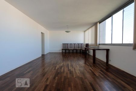 Apartamento à venda com 4 quartos, 170m² em Vila Suzana, São Paulo