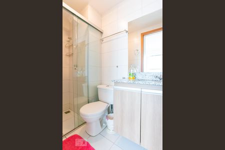 BANHEIRO de kitnet/studio para alugar com 1 quarto, 26m² em Asa Norte, Brasília