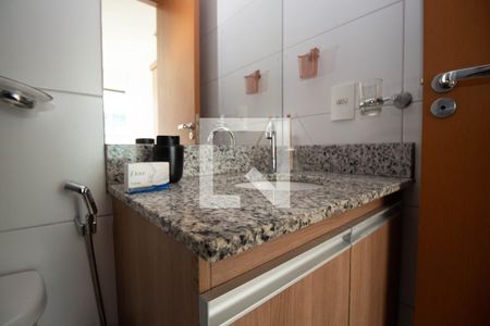 Banheiro da Suíte de kitnet/studio para alugar com 1 quarto, 26m² em Asa Norte, Brasília