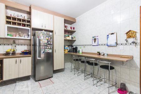 Casa para alugar com 77m², 2 quartos e 2 vagas Casa para alugar com 77m², 2 quartos e 2 vagasCozinha