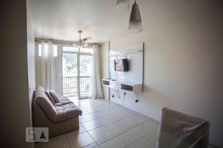 sala de apartamento à venda com 2 quartos, 72m² em Icaraí, Niterói