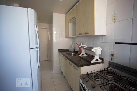Apartamento à venda com 72m², 2 quartos e 1 vagacozinha