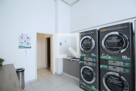 Área comum - Lavanderia de apartamento para alugar com 2 quartos, 68m² em Jacarepaguá, Rio de Janeiro