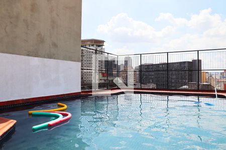 Apartamento à venda com 40m², 1 quarto e 1 vagaÁrea comum - Piscina
