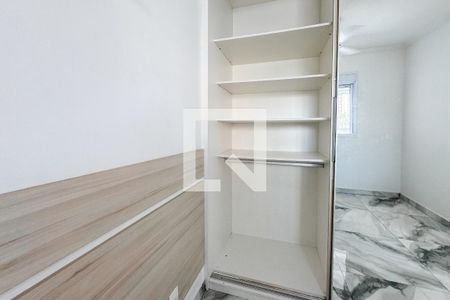 Apartamento para alugar com 35m², 1 quarto e sem vagaSuíte - Armários