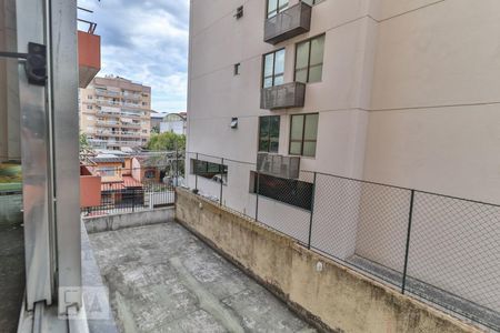 Apartamento para alugar com 60m², 2 quartos e 1 vagaVista Cozinha e Área de Serviço