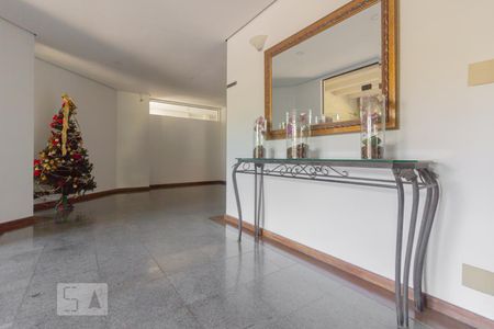 Apartamento à venda com 112m², 4 quartos e 2 vagasHall social