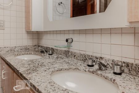 Apartamento à venda com 112m², 4 quartos e 2 vagasSuíte