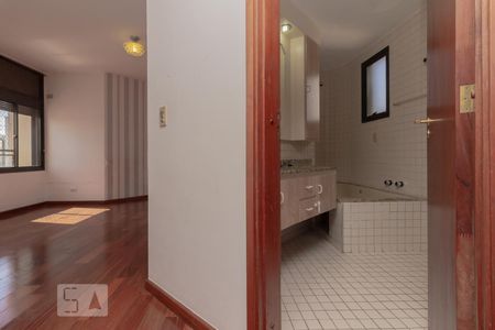 Apartamento à venda com 112m², 4 quartos e 2 vagasQuarto suíte 