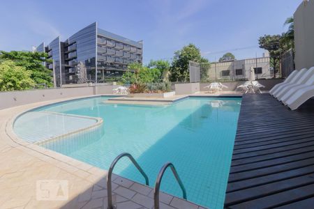 Apartamento à venda com 112m², 4 quartos e 2 vagasPiscina