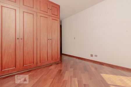Apartamento à venda com 112m², 4 quartos e 2 vagasQuarto suíte 