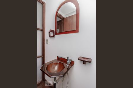 Apartamento à venda com 112m², 4 quartos e 2 vagasLavabo