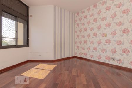 Apartamento à venda com 112m², 4 quartos e 2 vagasQuarto suíte 