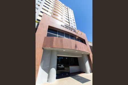 Apartamento à venda com 96m², 3 quartos e 1 vaga Apartamento à venda com 96m², 3 quartos e 1 vagaFachada