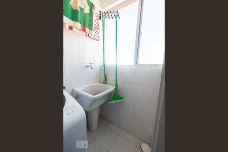Apartamento à venda com 96m², 3 quartos e 1 vaga Apartamento à venda com 96m², 3 quartos e 1 vagaÁrea de serviço