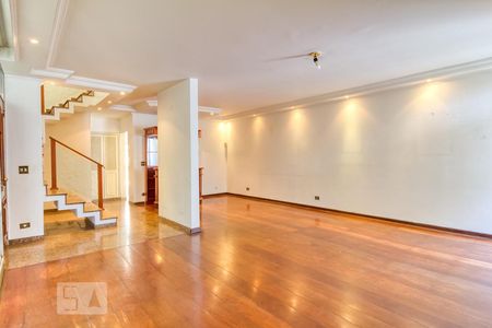 Sala de casa para alugar com 3 quartos, 303m² em Jardim Novo Mundo, São Paulo