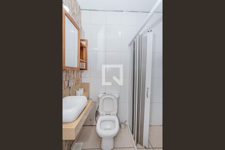 Casa à venda com 100m², 3 quartos e 2 vagasBanheiro