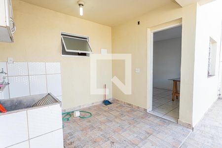 Casa à venda com 100m², 3 quartos e 2 vagasÁrea de Serviço
