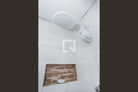 Casa à venda com 100m², 3 quartos e 2 vagasBanheiro