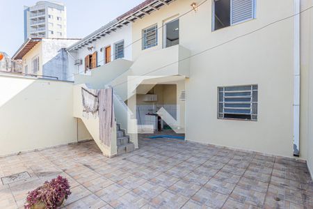 Casa à venda com 100m², 3 quartos e 2 vagasQuintal