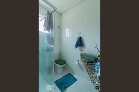 Banheiro de apartamento à venda com 2 quartos, 60m² em Vila Nisia, Guarulhos