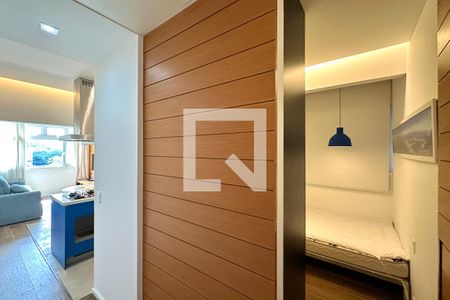 Sala de apartamento para alugar com 2 quartos, 70m² em Leblon, Rio de Janeiro