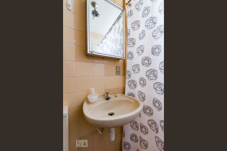 Banheiro de kitnet/studio à venda com 1 quarto, 38m² em Botafogo, Campinas