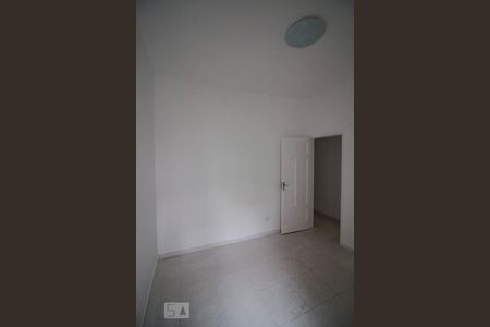 Casa para alugar com 180m², 3 quartos e 2 vagasQuarto