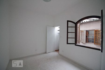 Casa para alugar com 180m², 3 quartos e 2 vagasQuarto 2
