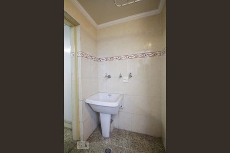 Apartamento à venda com 100m², 3 quartos e 1 vaga Apartamento à venda com 100m², 3 quartos e 1 vagaÁrea de serviço
